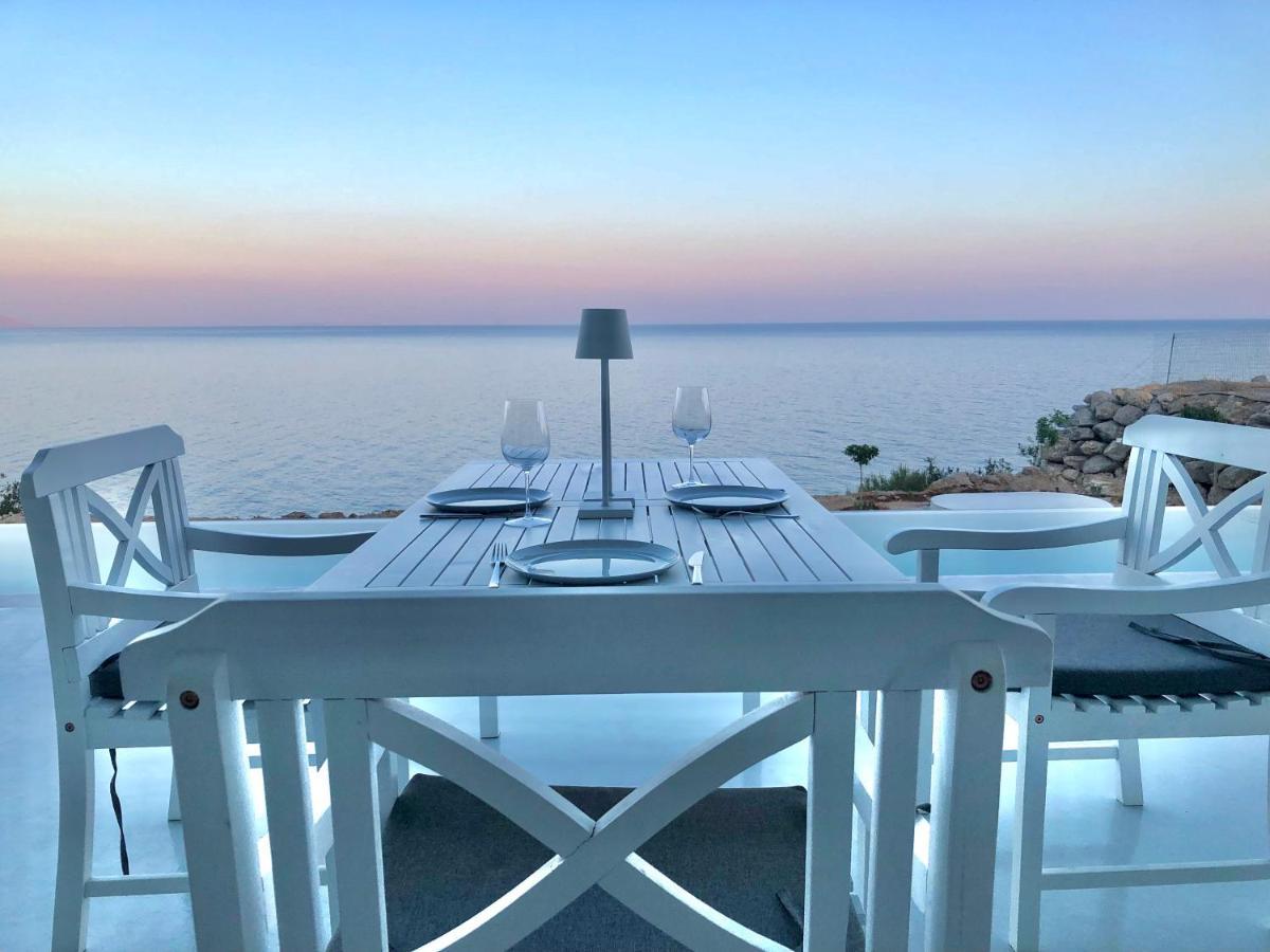 Kuro Beach House - Oceanfront Luxury & 25M Pool Achlia Exterior foto